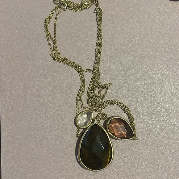 chloe and isbael minaret bundle necklace and earrings - Picture 3 of 8